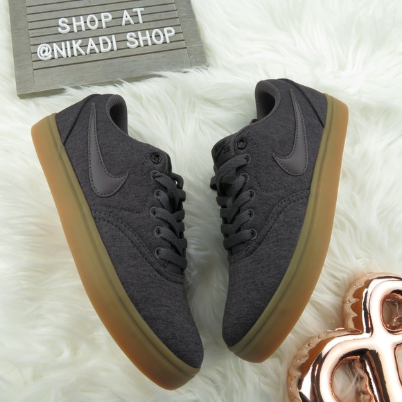 Nike Shoes - Nike SB Skater Sneakers